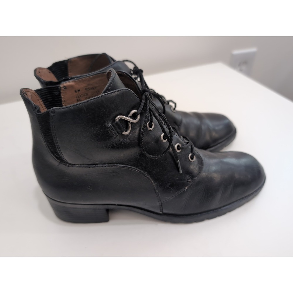 Nicole‎ Women's Leather Rocket Lace-Up Ankle Boots Size 6M Whimsygoth Grunge